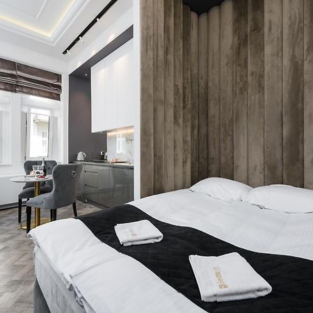 Salomea Krakow Apartments Bozego Ciala ภายนอก รูปภาพ